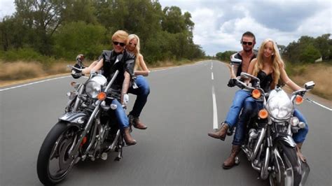 rencontre femme qui aime la moto|Communauté des Rencontres Motards n˚1